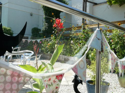 (172) Garden image